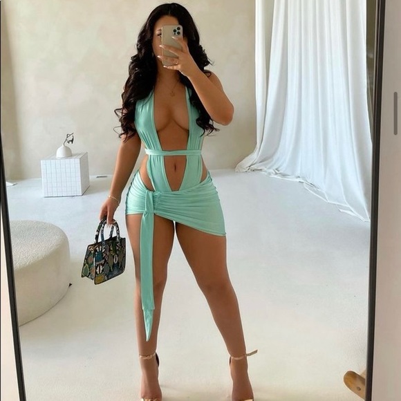 Fashion Nova Other - Diva boutique mint turquoise swimsuit outfit